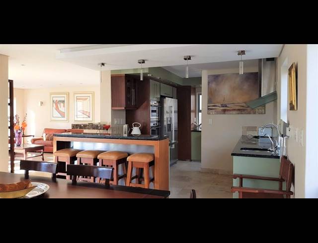 3 BEDROOM DUPLEX TO LET IN BIG BAY